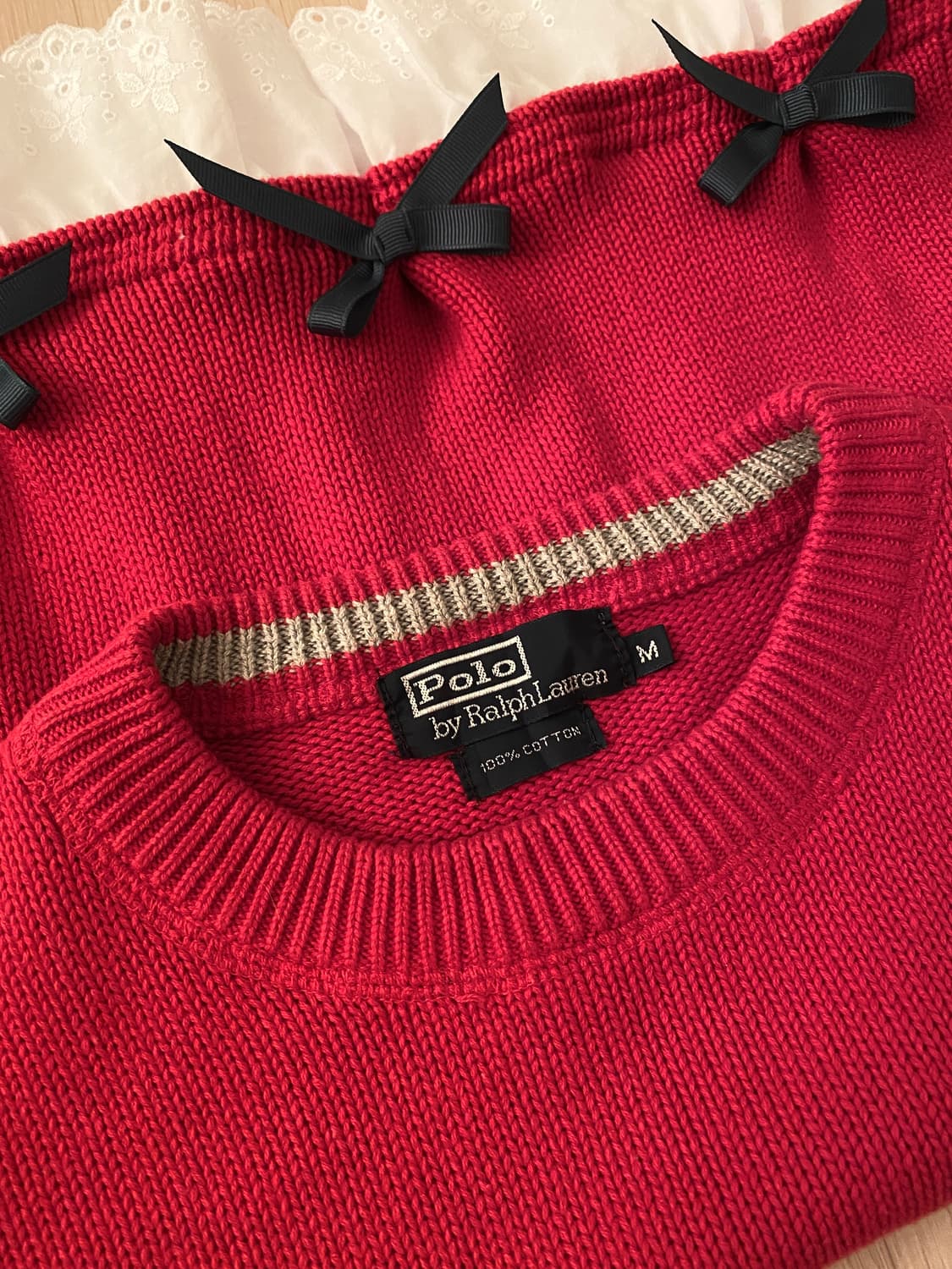 Red Lace Ribbon Detail Knit Top 상품이미지7