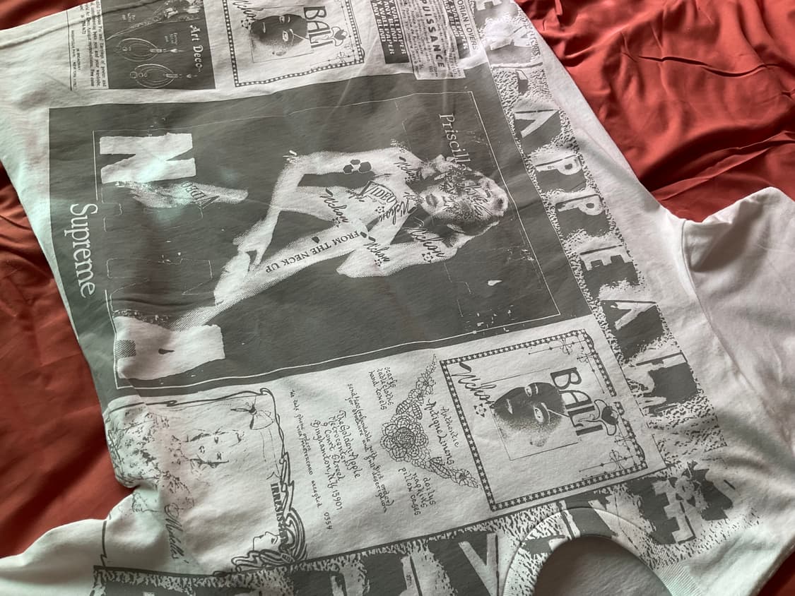 슈프림 콜라주 티셔츠 화이트 - 24SS 상품이미지1