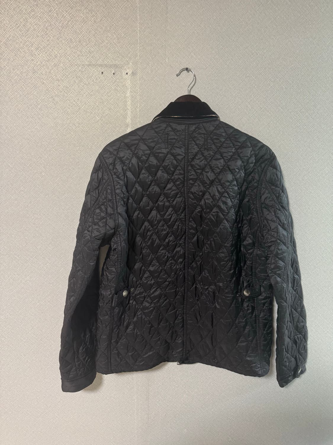 버버리 남성 경량패딩 상품이미지2