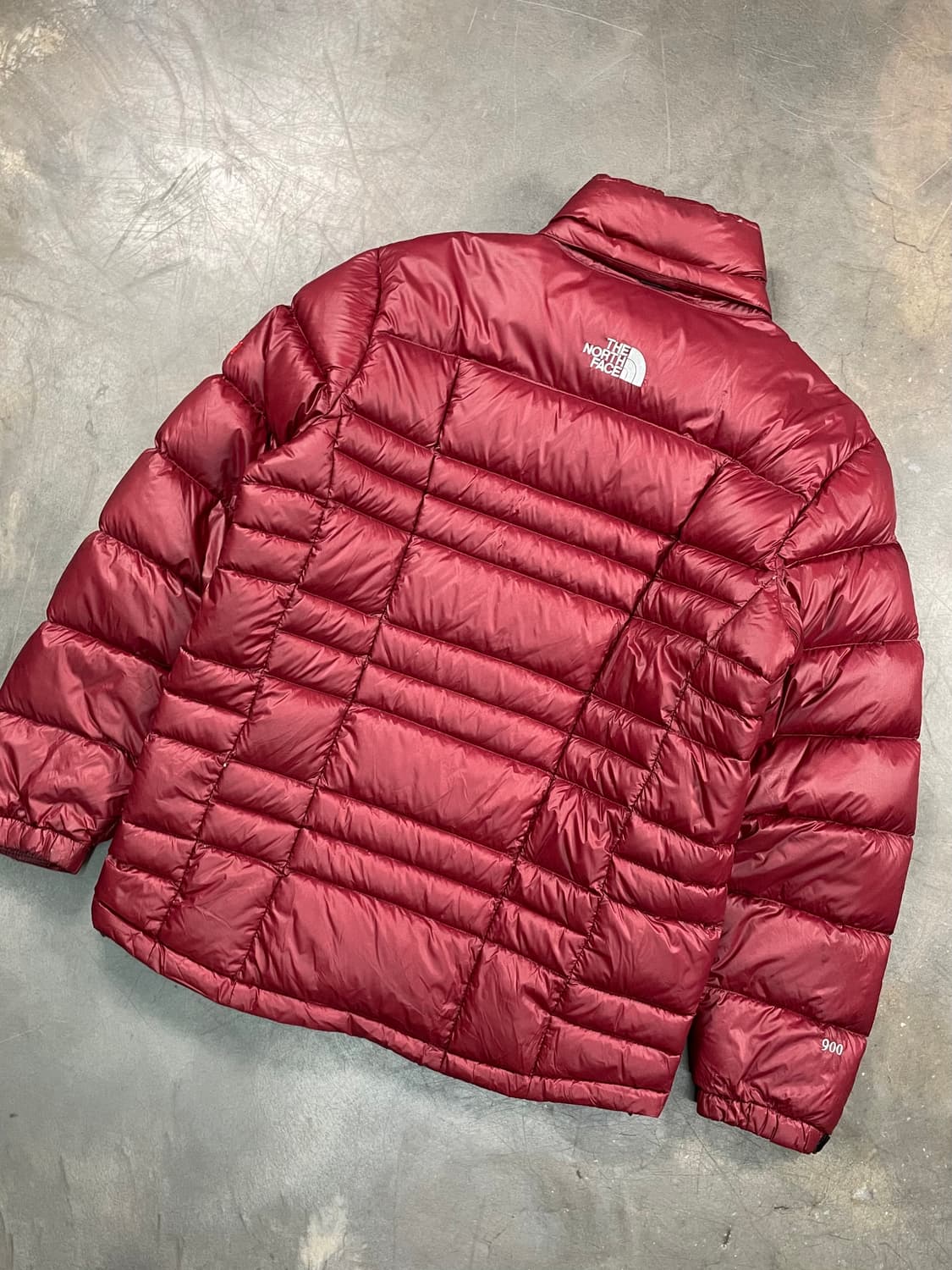 노스페이스 센터로고 써밋 패딩 상품이미지2