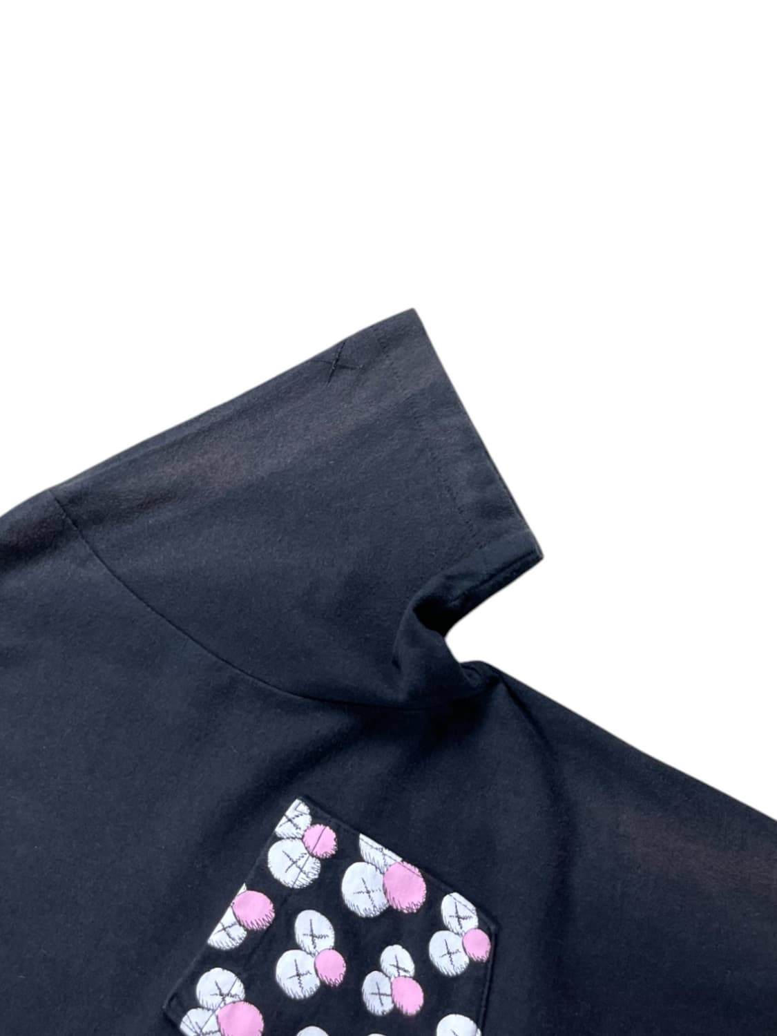 UniqloX KAWS 반팔티셔츠 상품이미지3