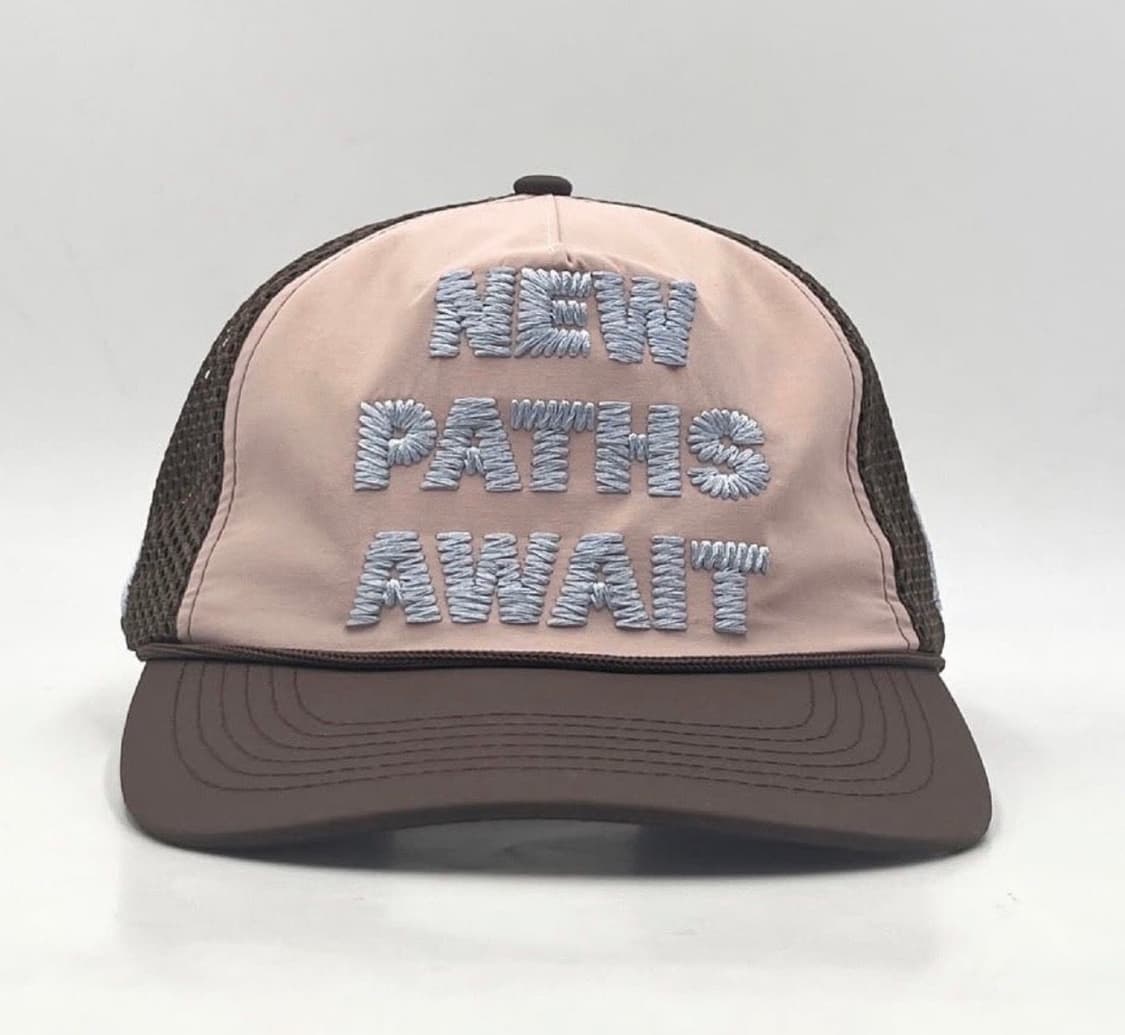 알렉스 조노 x 우즈 뉴 패스 어웨이트 트러커 햇 베이지 상품이미지1