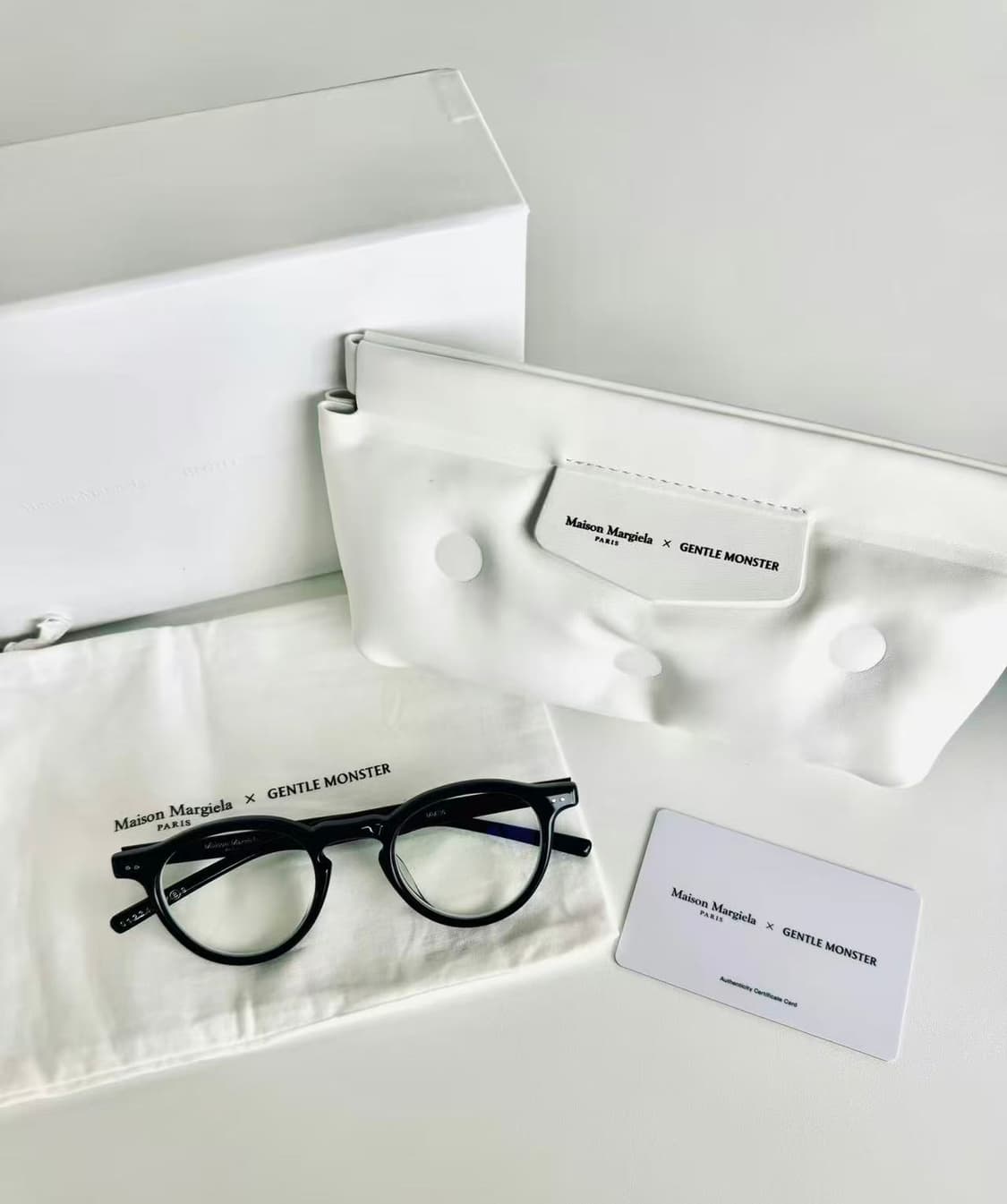 (정품)젠틀몬스터x메종마르지엘라 MM116 01 패션안경
 상품이미지1