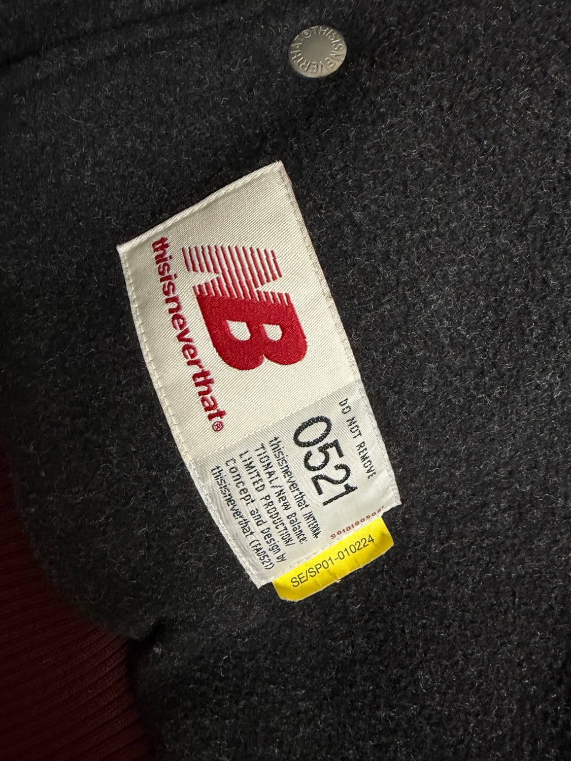 디스이즈네버댓 뉴발란스 바시티 점퍼 상품이미지4