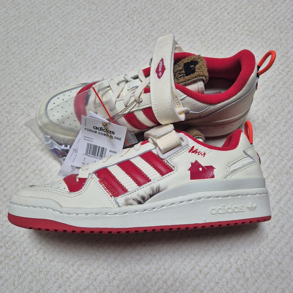 [255mm🔥] 아디다스 포럼 84 로우 나홀로집에 상품이미지2