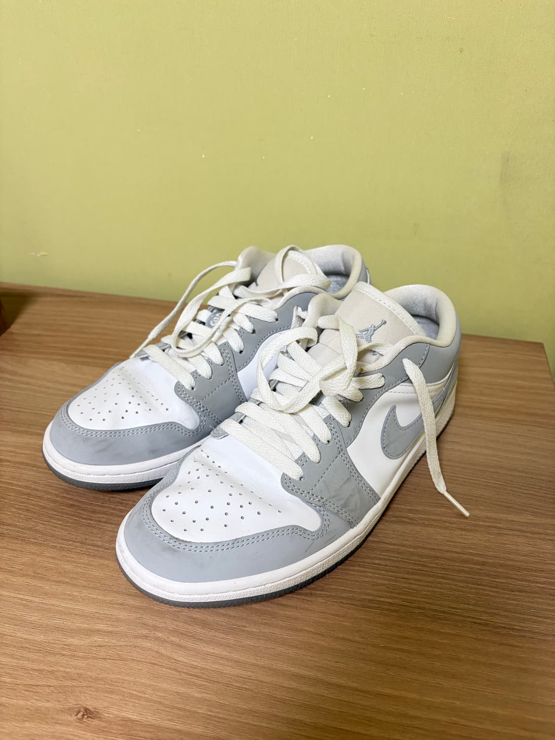 조던 로우 울프그레이 260 상품이미지1