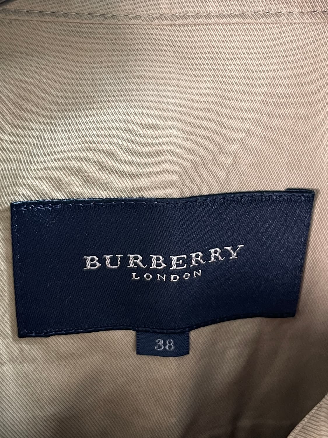 버버리 우먼스 벨티드 셔츠 자켓  (on.273) 상품이미지6