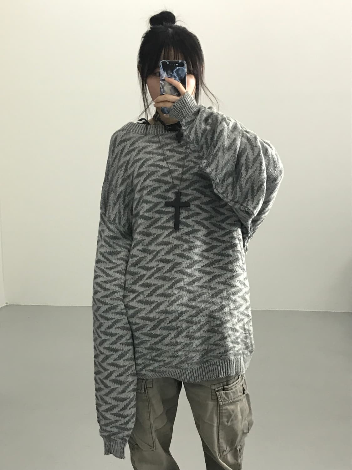 그레이 디테일 롱슬리브 상품이미지2