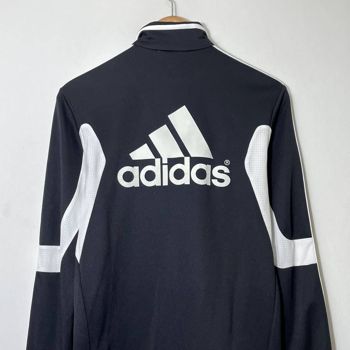 아디다스 빅로고 아노락 S 상품이미지5