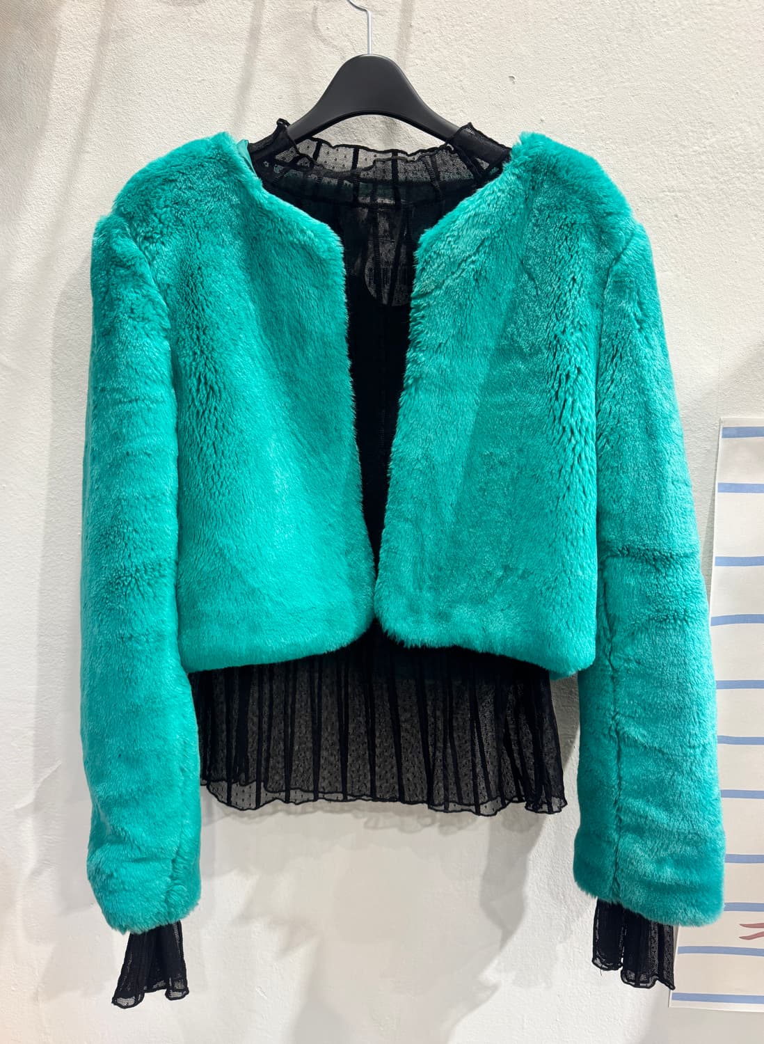 vintage 크롭 페이크 퍼자켓 상품이미지2