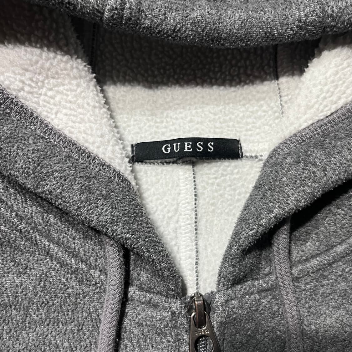 GUESS 게스 양털 후리스 후드집업 상품이미지4