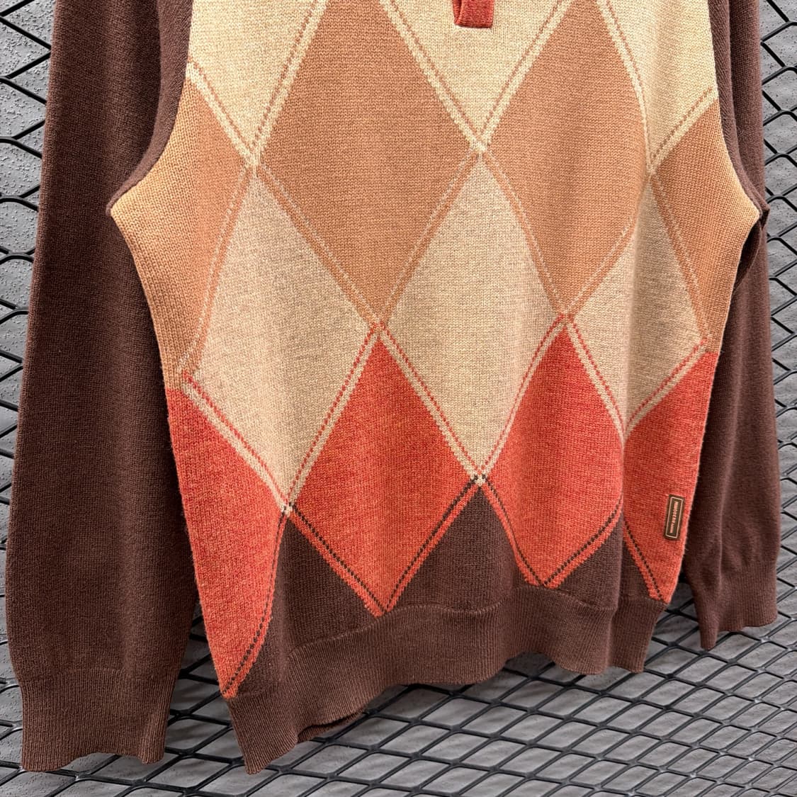 헨리넥 아가일 패턴 울니트 레글런 배색 디테일 멀티컬러 상품이미지5