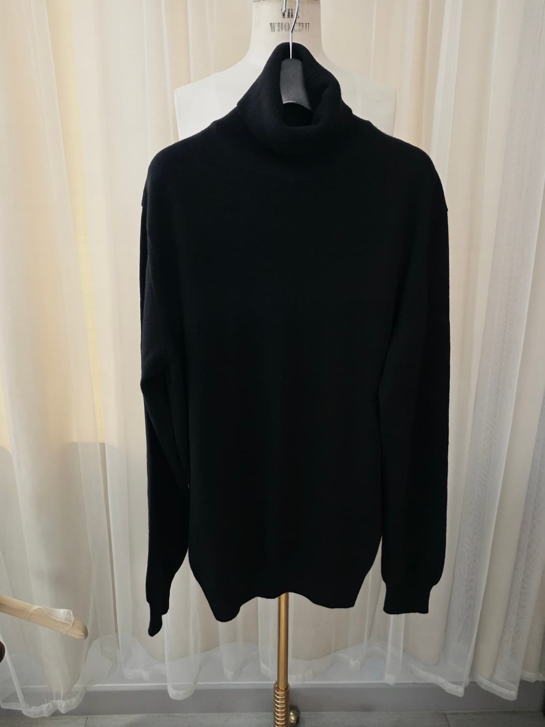 아크네 스튜디오 남성니트 블랙 긴팔 티셔츠 M 상품이미지5