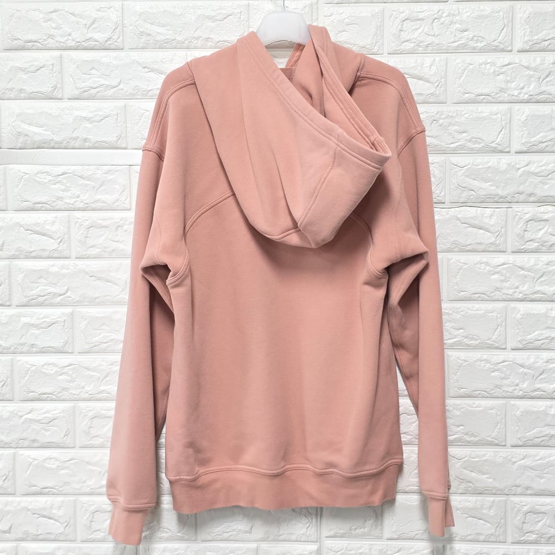 택포) 룰루레몬 핑크 후드티 사이즈 M 상품이미지4