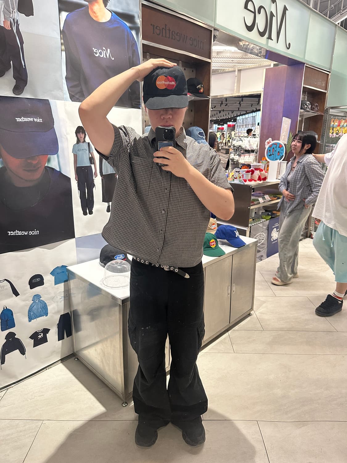 플라워 스터드 레더 벨트 상품이미지3