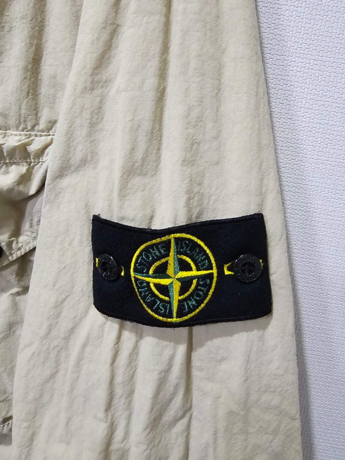 정품 21FW 스톤아일랜드 나슬란 오버셔츠 베이지 115 / 3XL 상품이미지3