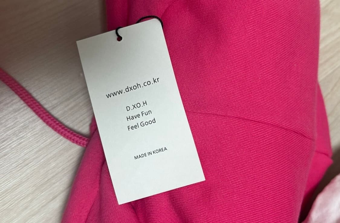 디쏘에이치 크롭 후드티 상품이미지2