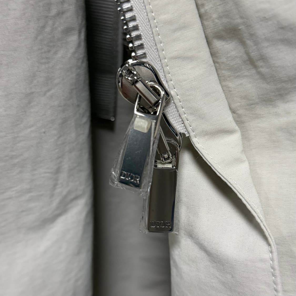 [미사용/54] 23FW 디올 테크니컬 코튼 오토만 파카 후드자켓 상품이미지8
