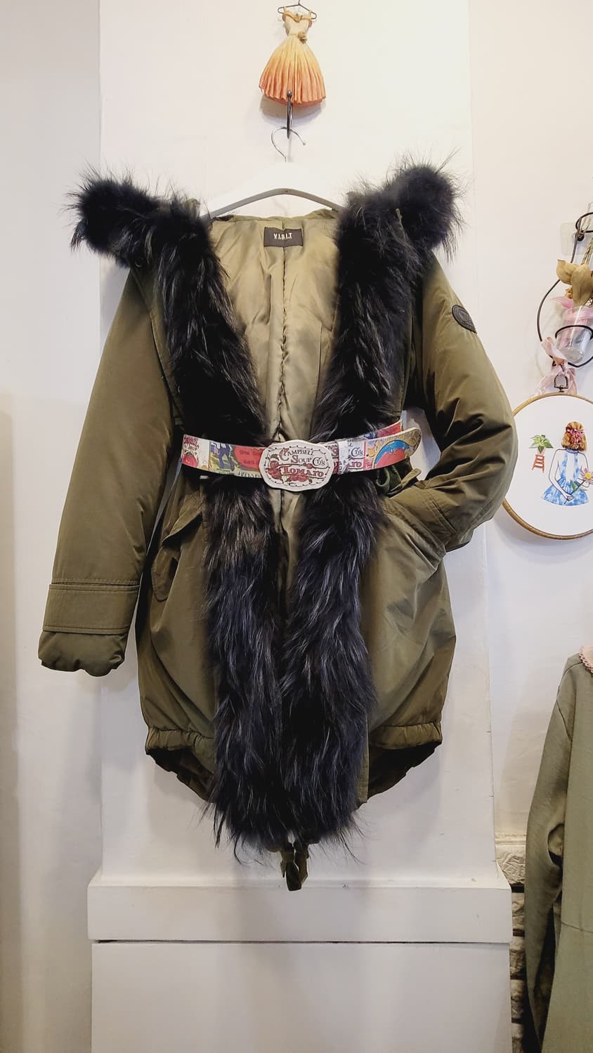 비짓인뉴욕 오리털 야상 상품이미지1