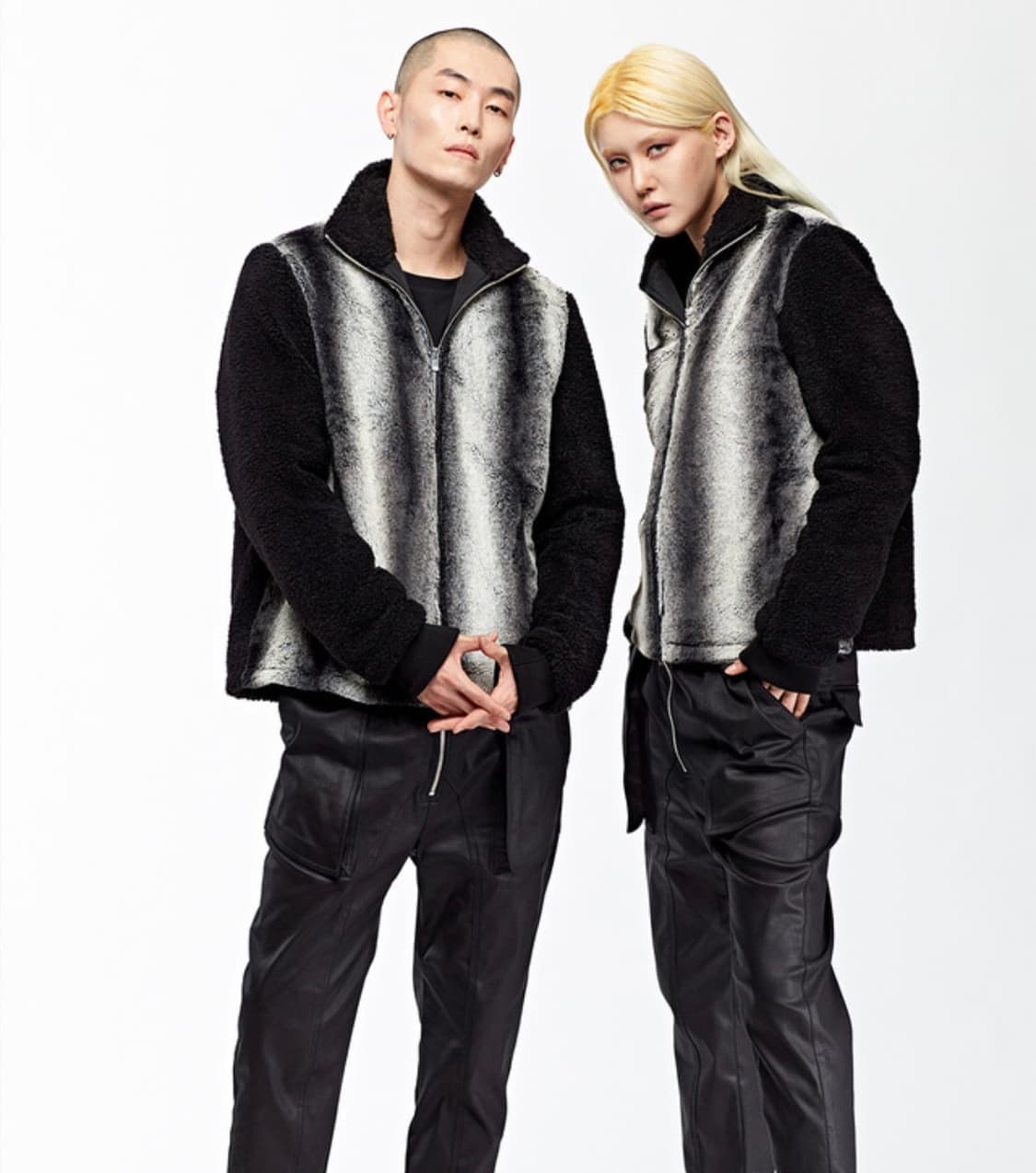 디세미콜론 그라데이션 후리스(플리츠 점퍼) 팝니다. 상품이미지1