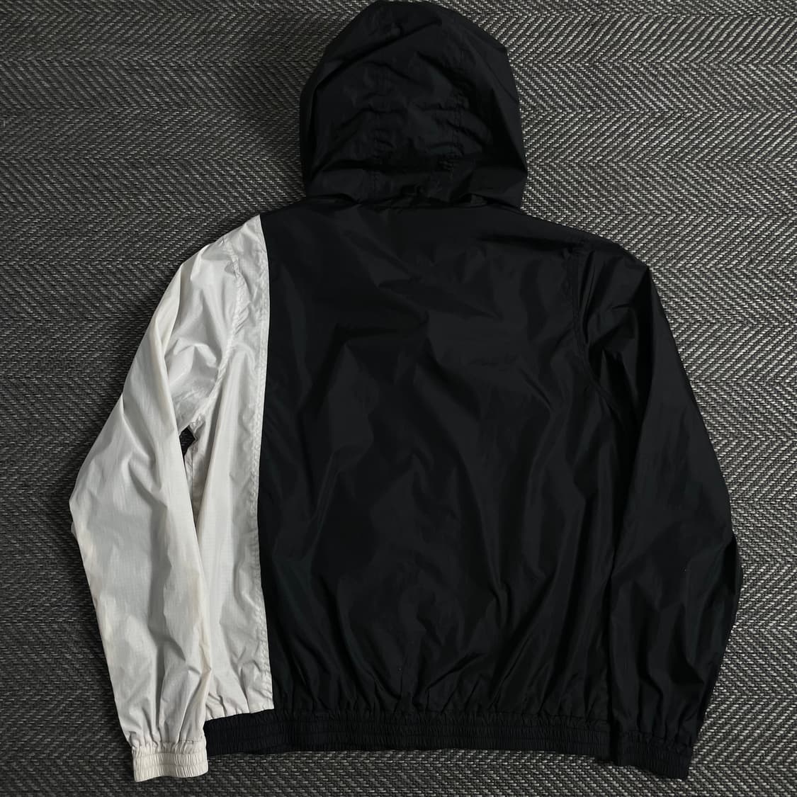 에비수 빅로고 배색 경량 바람막이 자켓o 3911 상품이미지5