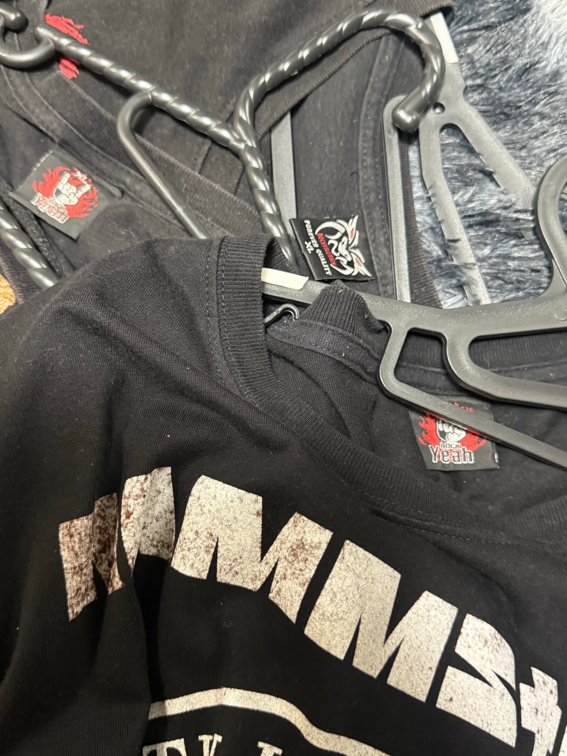 락 감성 폭발 🤘 반팔티 3종 세트 한정가! 상품이미지8