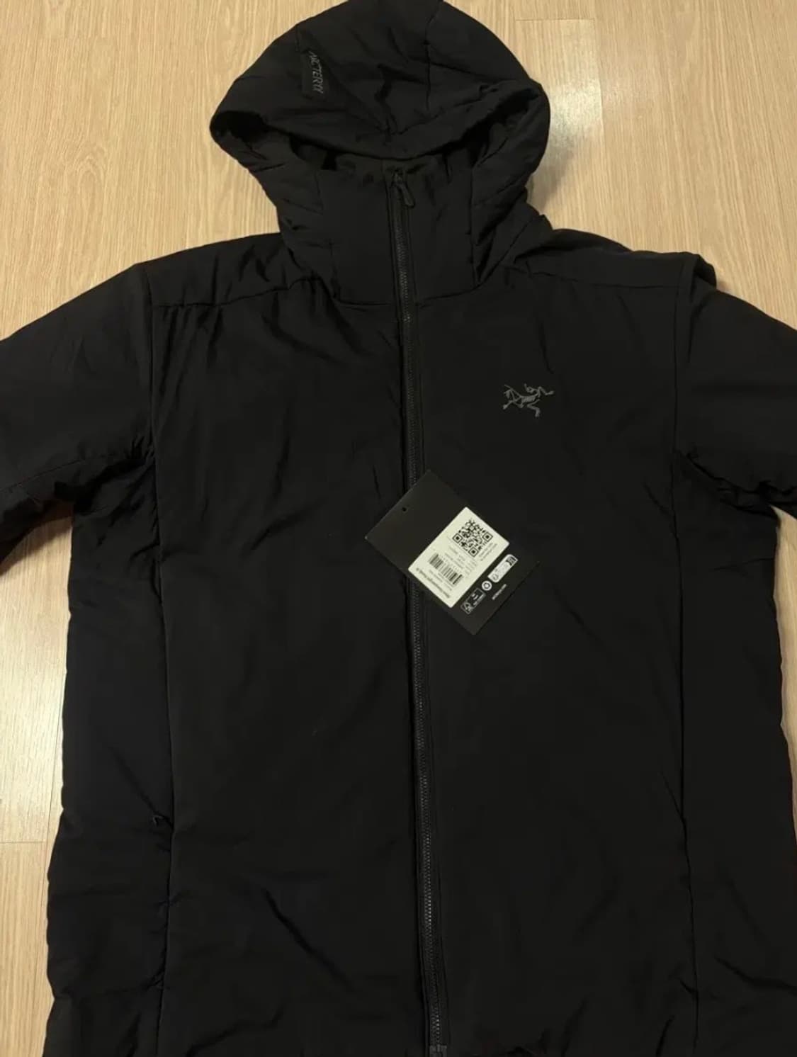 아크테릭스 아톰 헤비웨이트 후디 블랙 상품이미지1