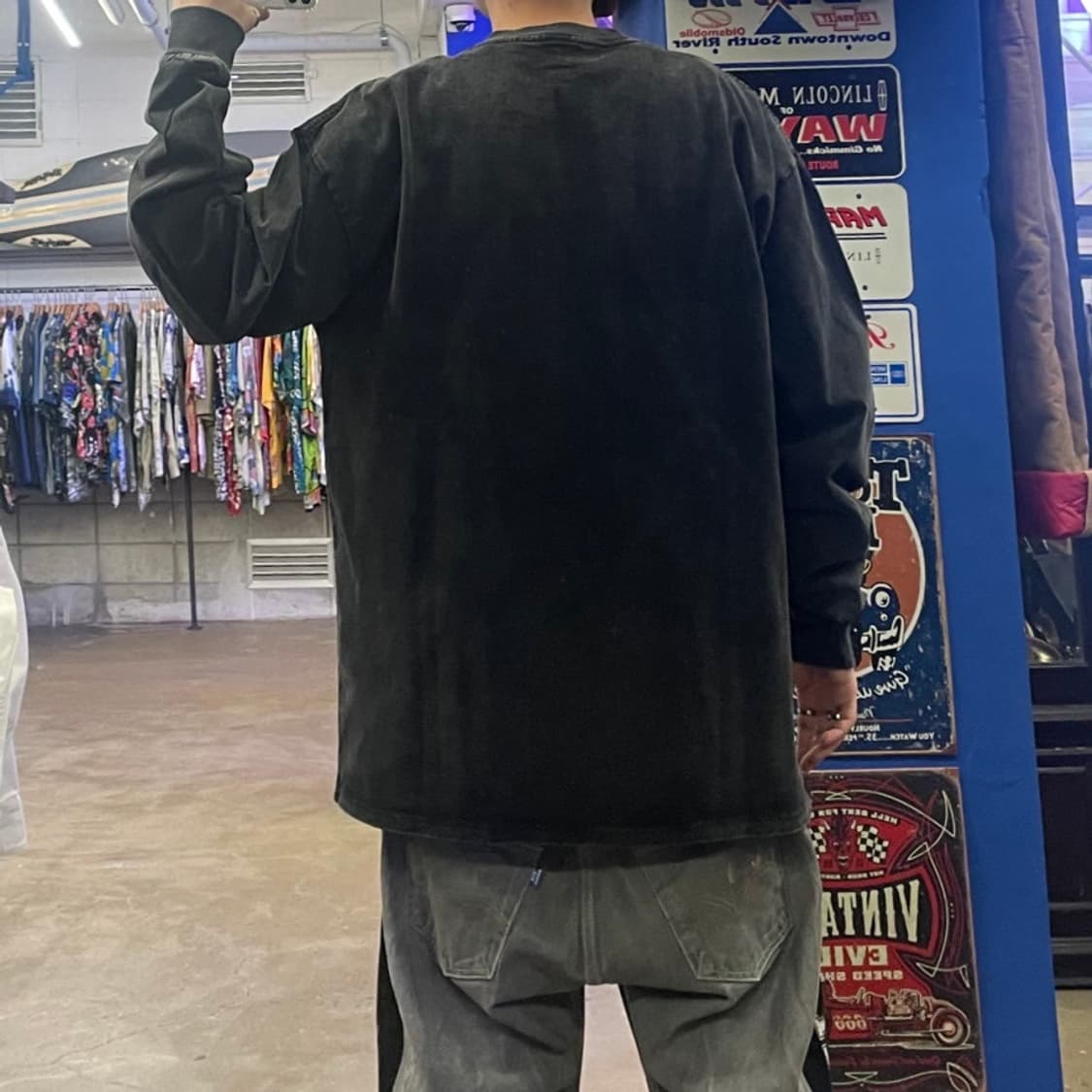 [데드스탁] 자동차 프린팅 피그먼트 워싱 긴팔 XL 상품이미지5