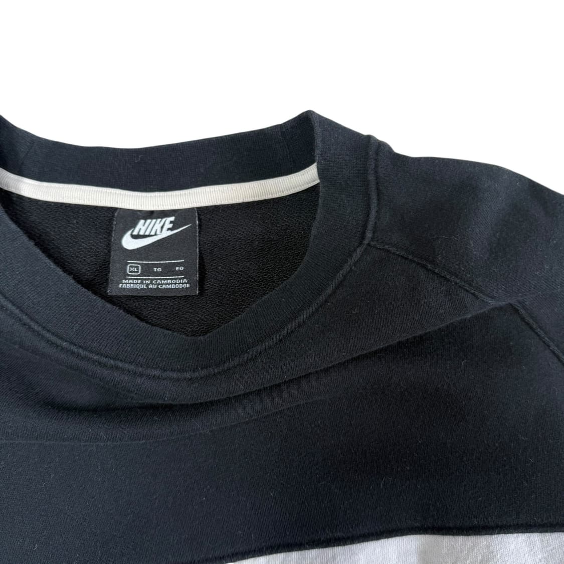 나이키 맨투맨 상품이미지2