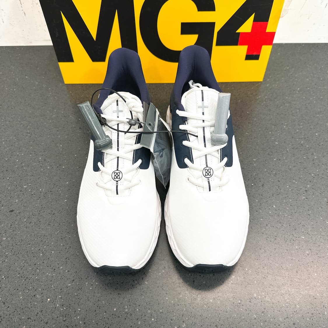 (정품/새상품) G/FORE 지포어 화이트 네이비 컬러블럭 MG4+ 골프 상품이미지1