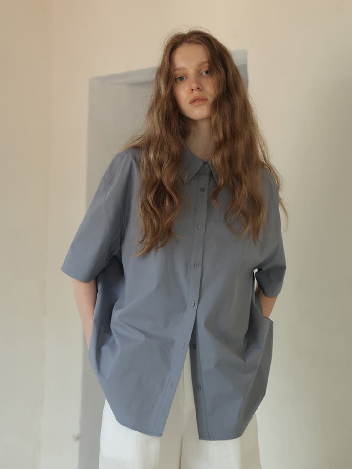 모이아(MOIA)하프 박스 셔츠 카키 상품이미지1