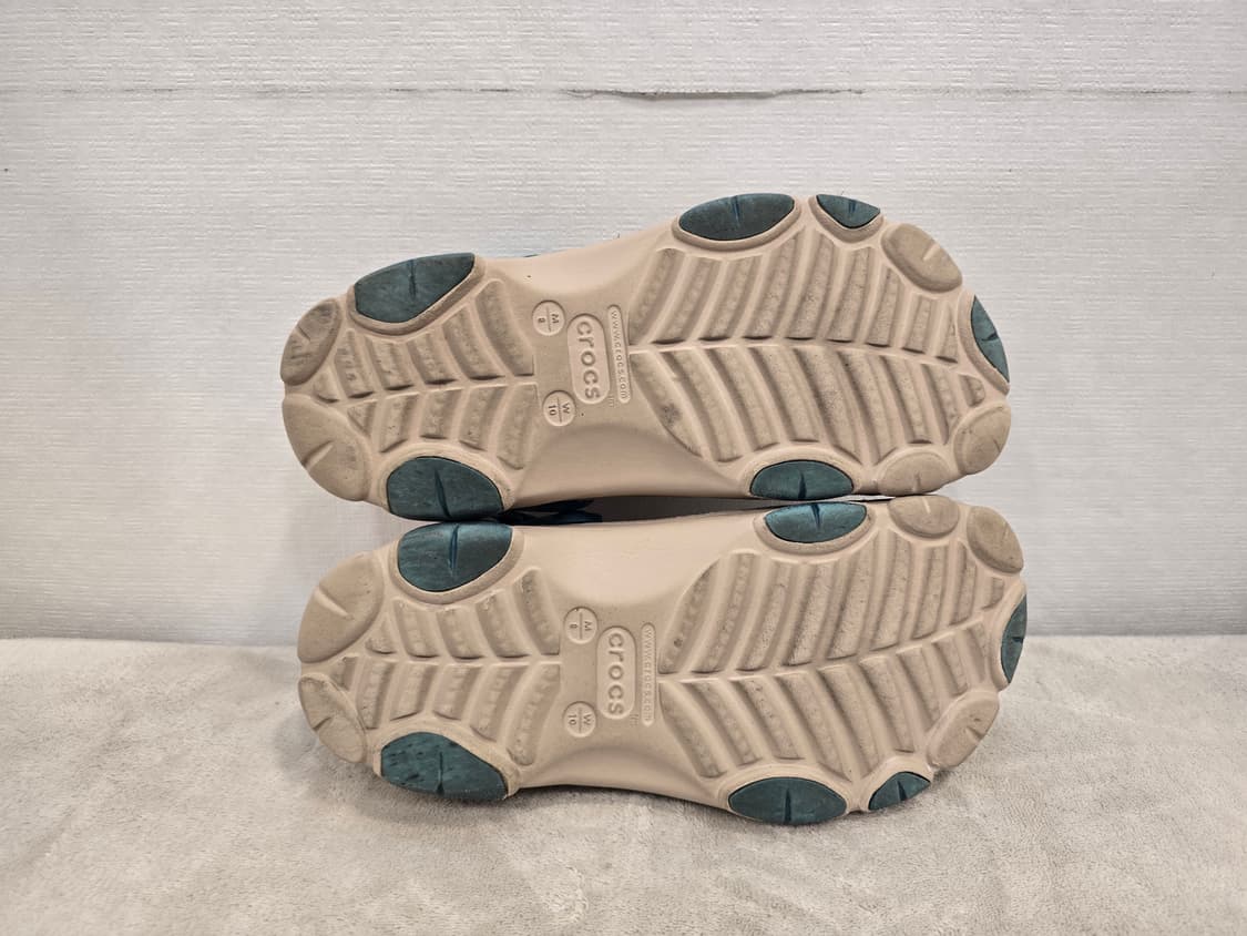 크록스 샌들 베이지색 버즈 라이트이어 지비츠 포함 260 상품이미지6