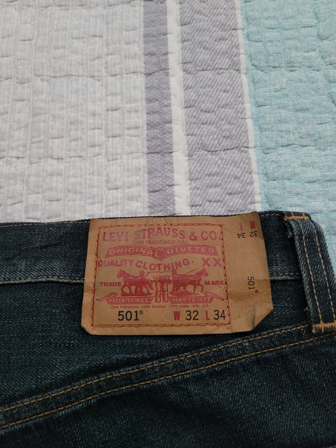리바이스 08 501. 레귤러스트레이트 다크블루워싱진. 32사이즈 상품이미지7