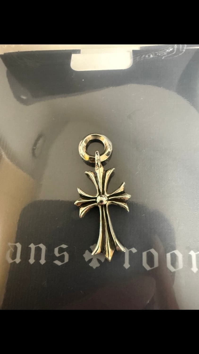 크롬하츠 타이니 크로스 참 급처 상품이미지4