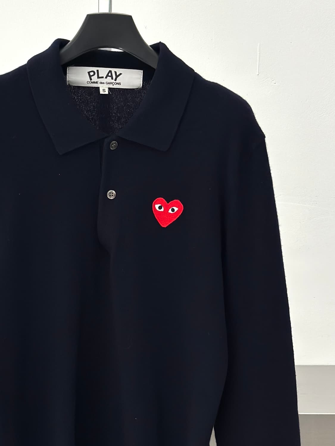 꼼데가르송 레드와펜 네이비 울 카라 니트  상품이미지5