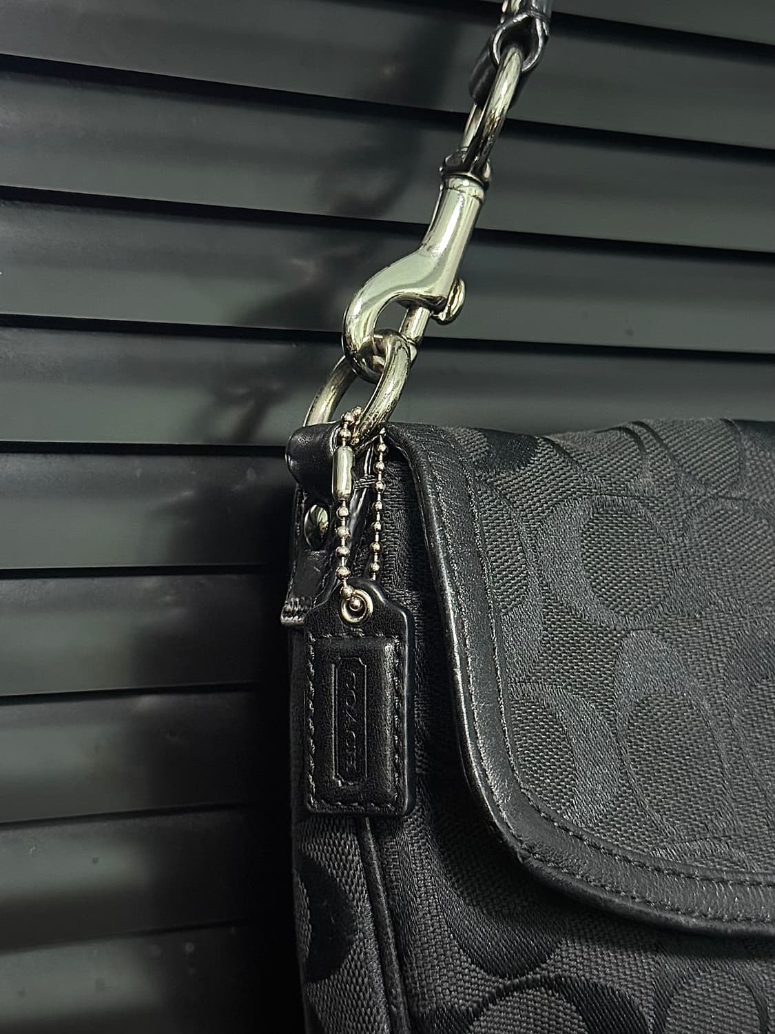 코치 캔버스 블랙 시그니처 로고 미니백 숄더백 가죽 토드백 핸드백 명품 상품이미지6