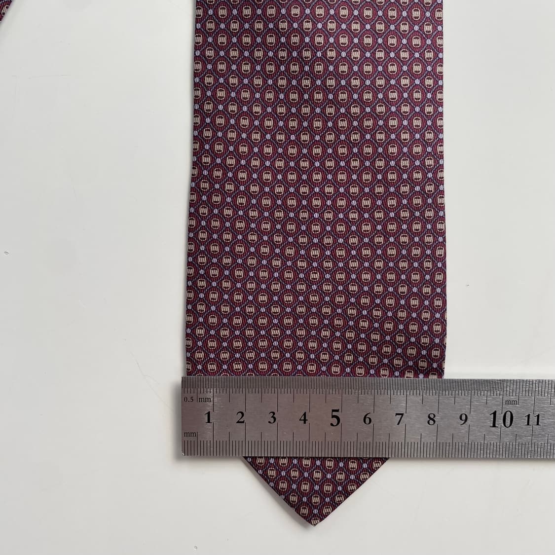 페레가모(Ferragamo) 넥타이 정품명품 8.1cm 상품이미지8