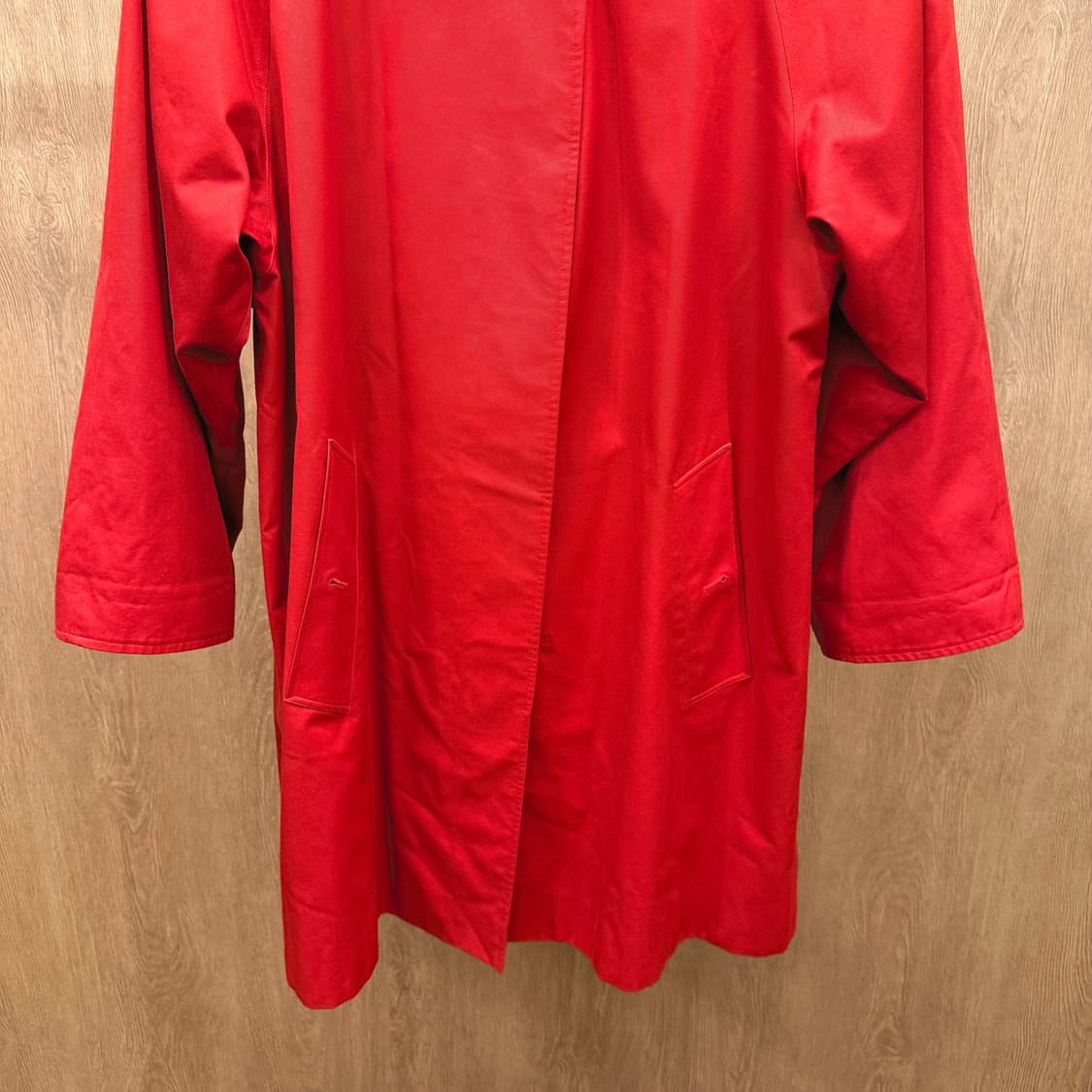 버버리 코튼 싱글 트렌치 코트 래글런 히든 버튼업 디테일 레귤러핏 레드 상품이미지5