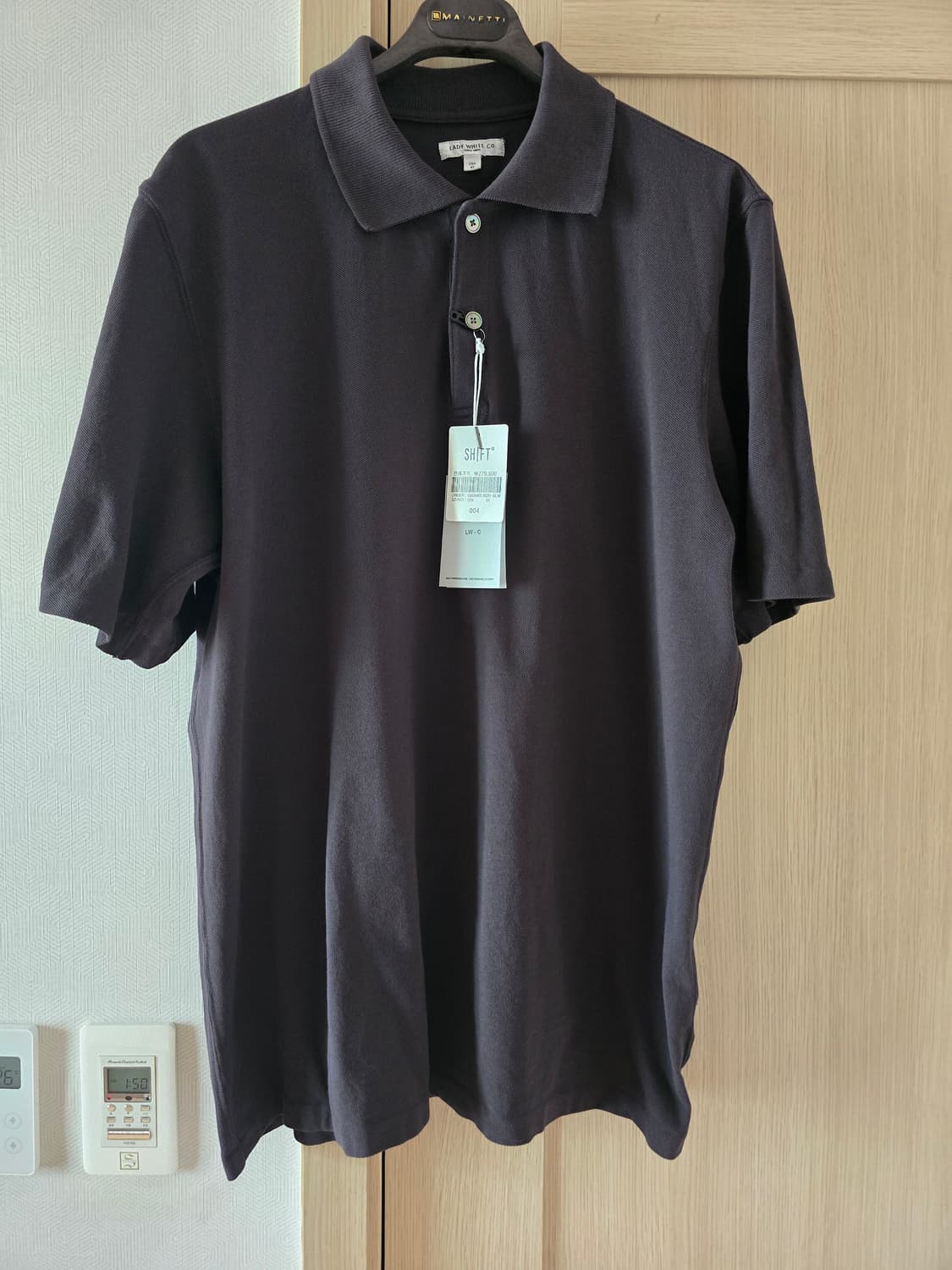 레이디화이트(LADY WHITE CO.) S/S 2BUTTON POLO 상품이미지1