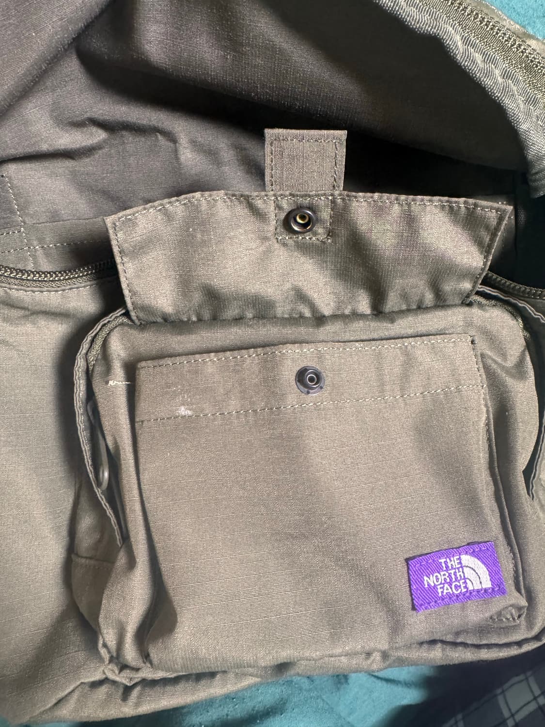 노스페이스 퍼플라벨 나나미카 마운틴윈드 숄더백 카키 상품이미지5