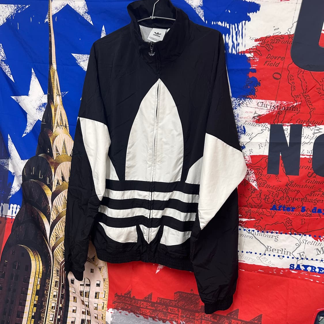 s급 아디다스 트레포일 오버핏 바람막이2XL110 상품이미지2