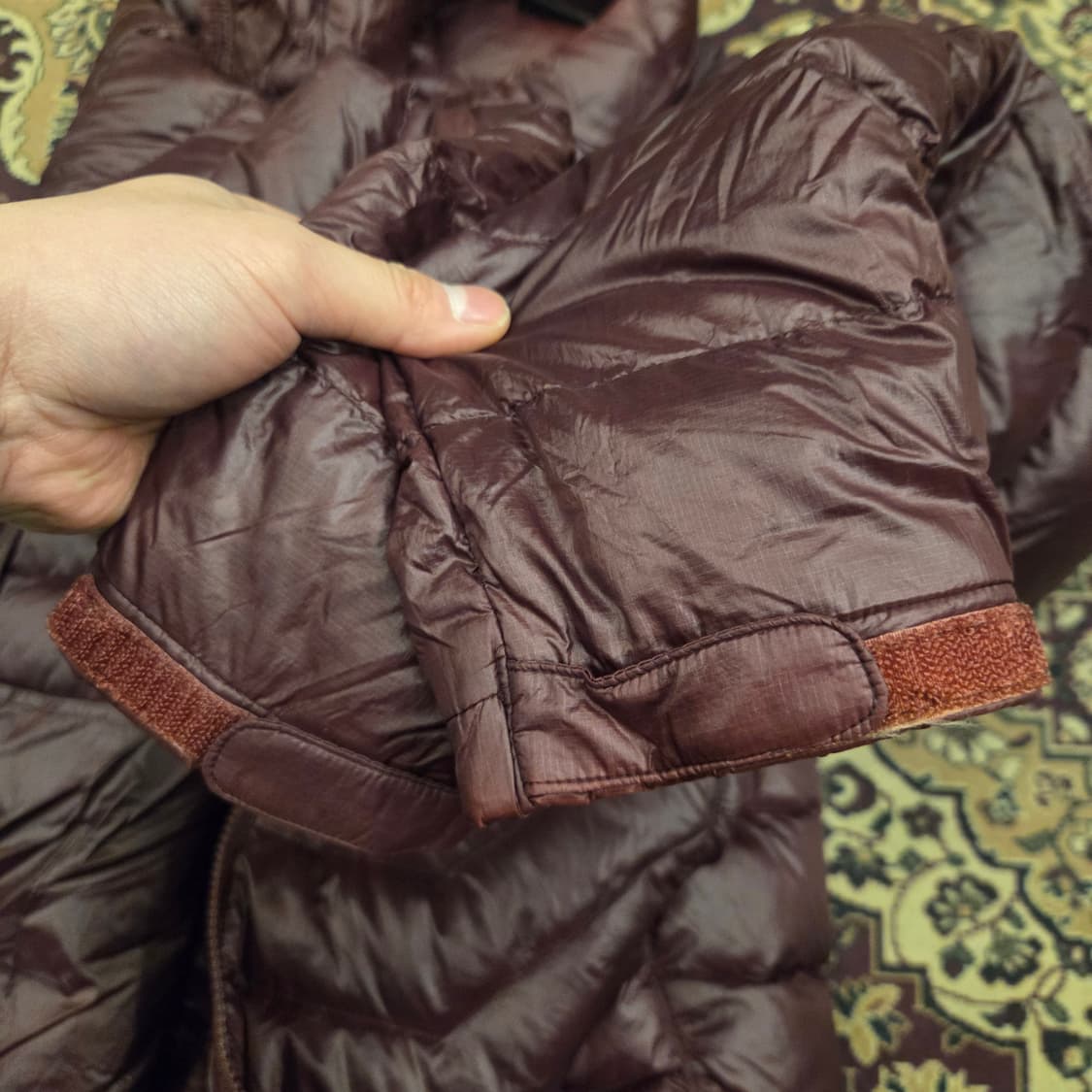 몽벨 경량패딩 버건디 L  상품이미지6