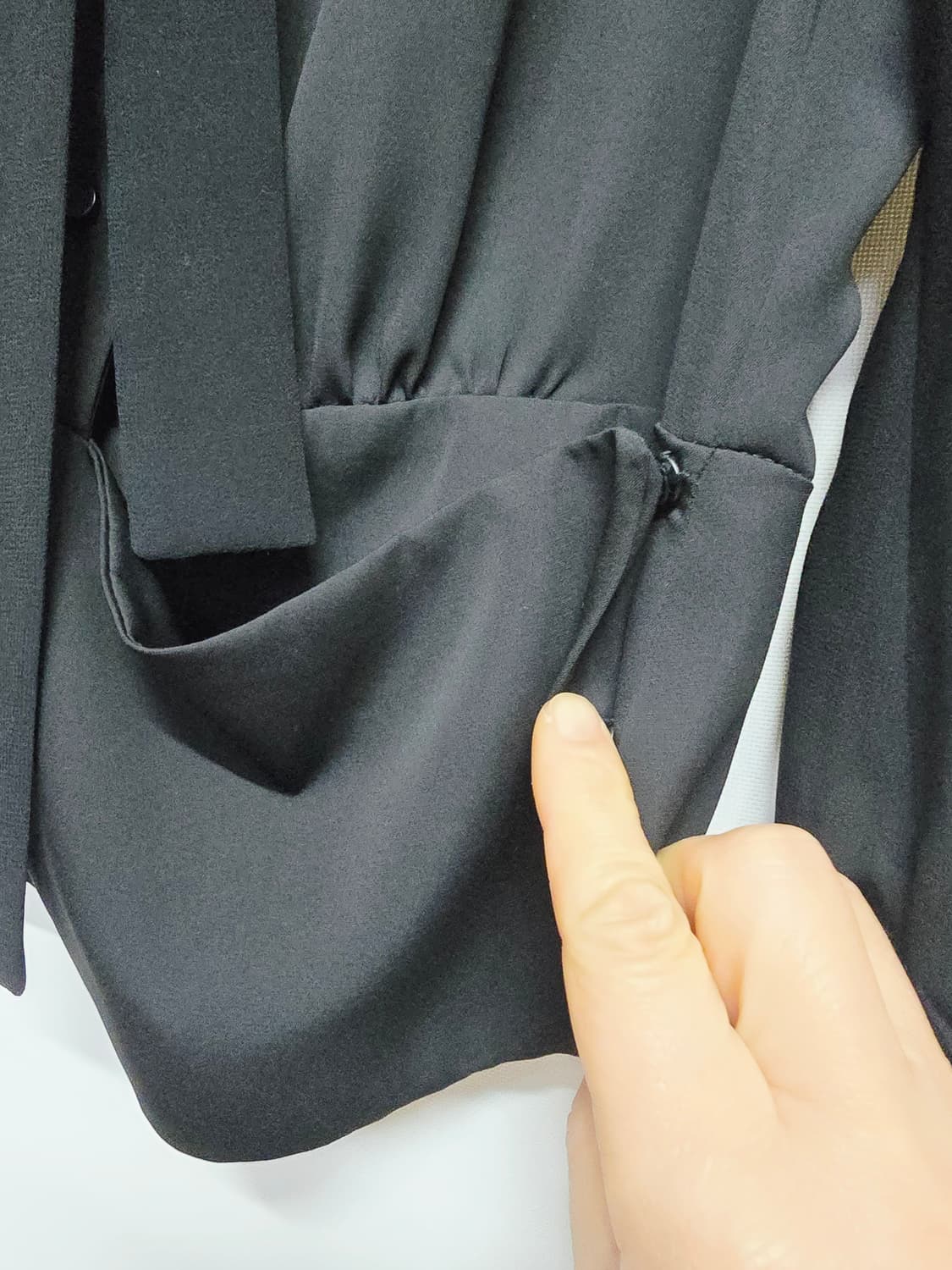 불루페페 블랙 리본 블라우스 쉬폰 스타일 상품이미지3