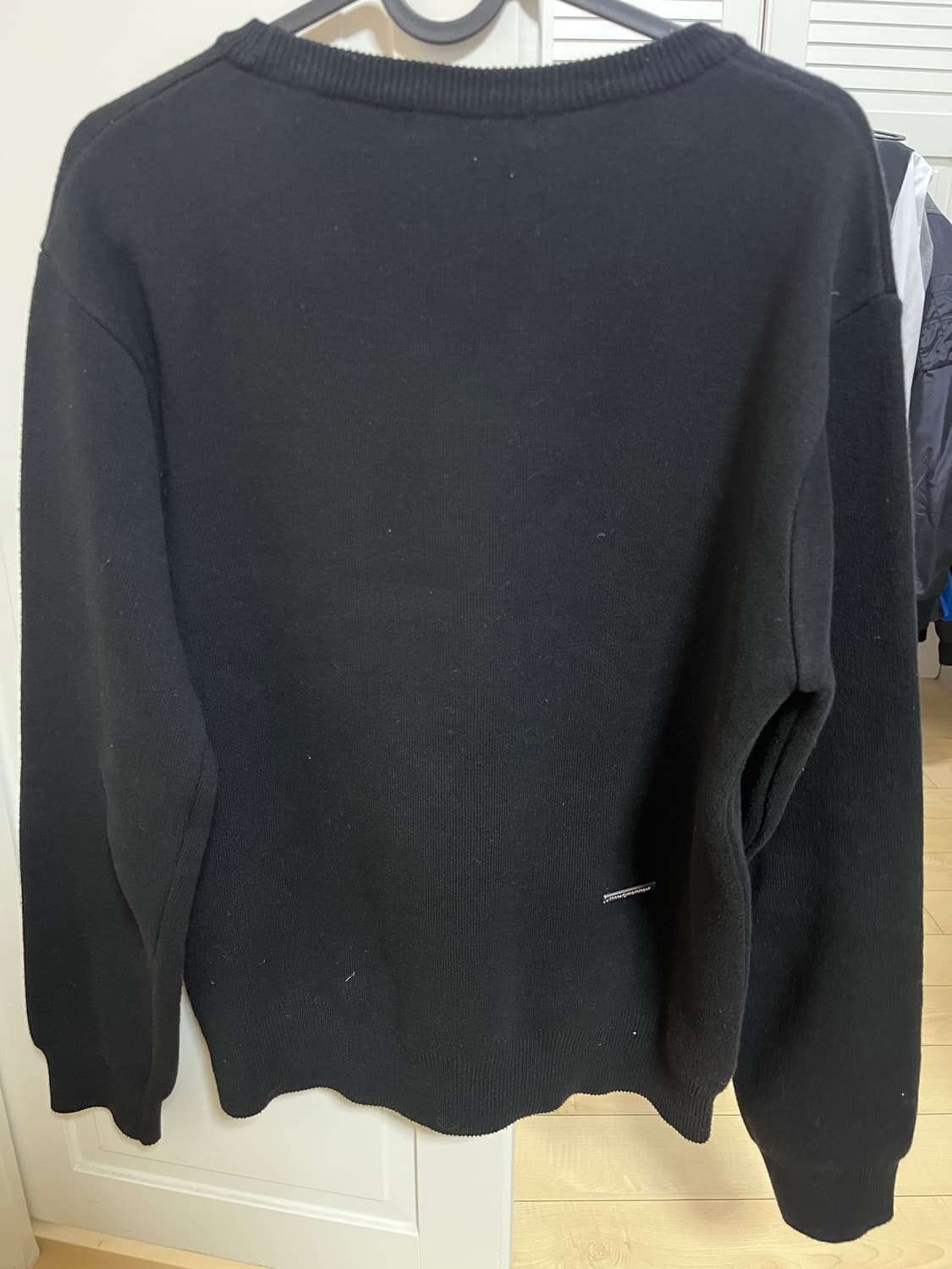 thema 떼마 스탠다드 니트 블랙 상품이미지3