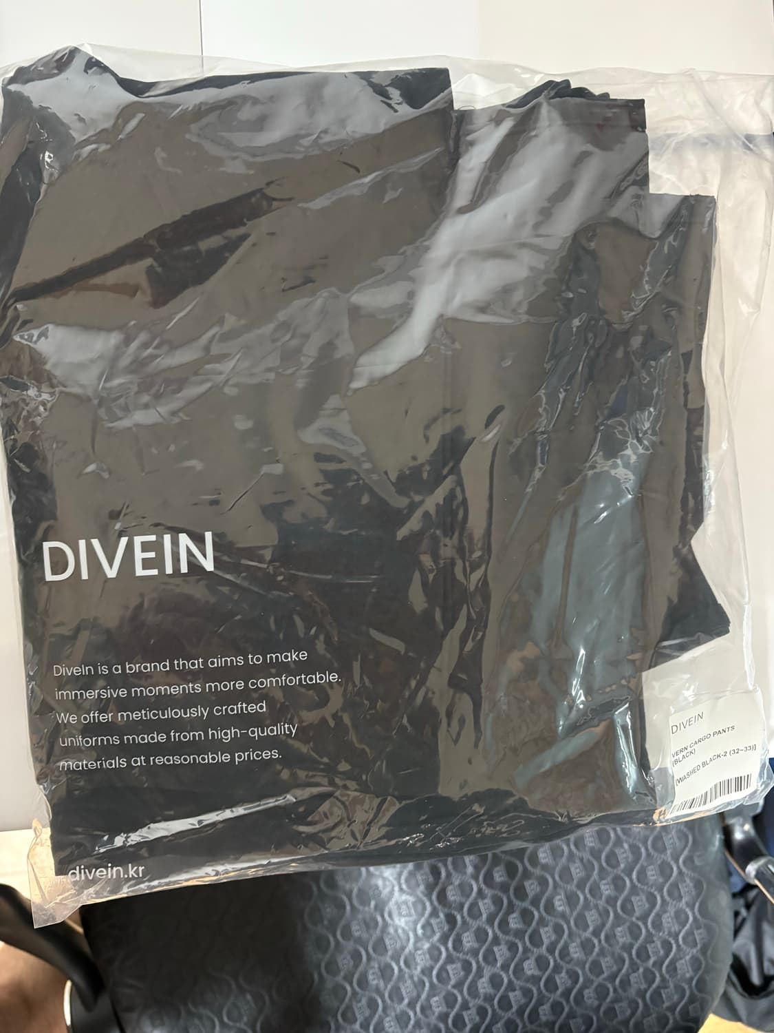 다이브인 베른 카고 팬츠 블랙 팝니다 상품이미지2