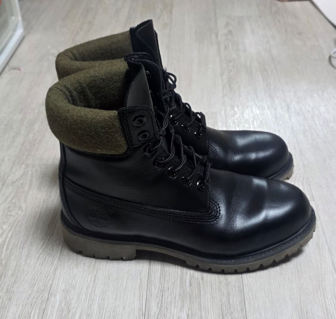 팀버랜드 6인치 프리미엄 블랙 레더부츠(255) 상품이미지1