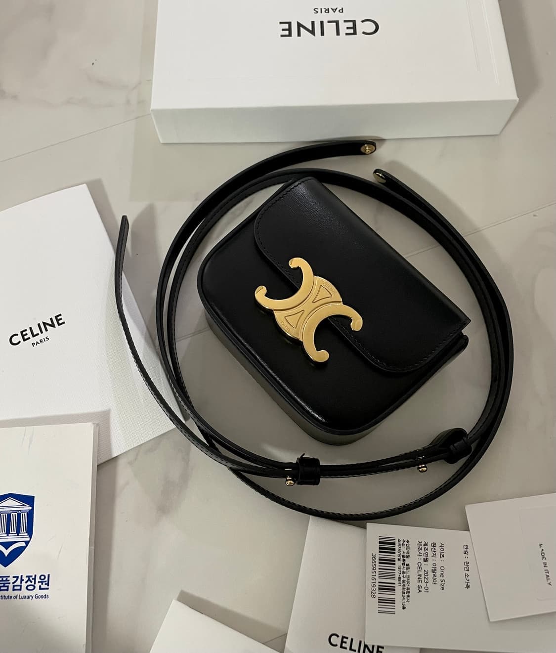 [정품] 셀린느 트리옴프 금장 하드웨어 미니 박스 크로스백 상품이미지2