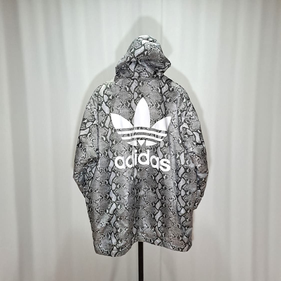 (택포) 아디다스 x Hyke python skin 후드 자켓 B538 상품이미지4