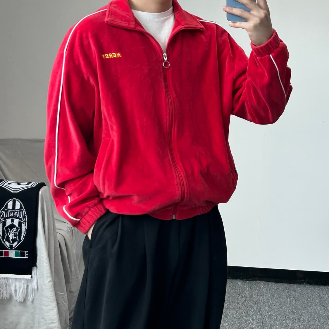 널디 레드 벨벳 트랙탑 져지 상품이미지9