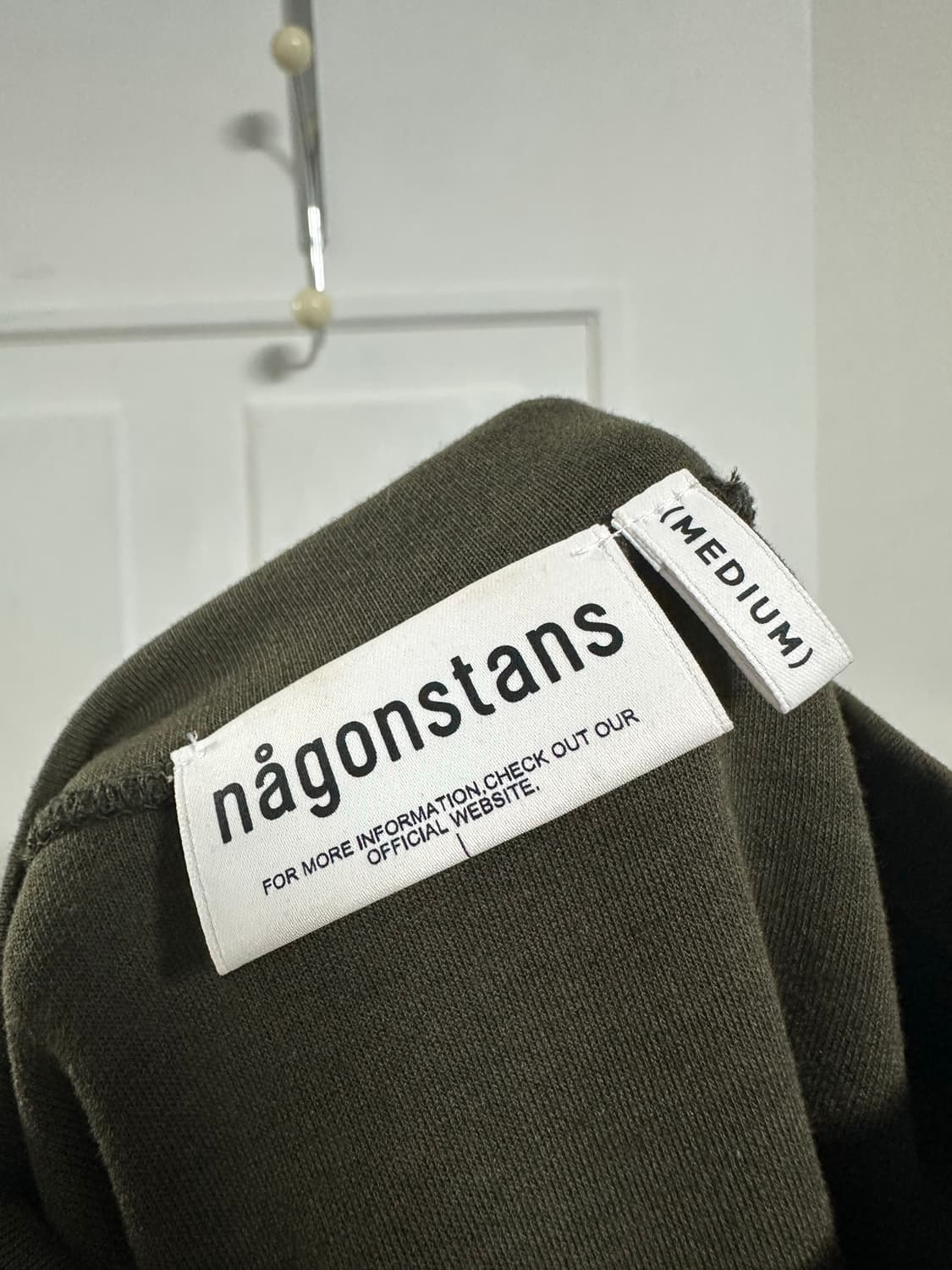 나곤스탄스 NAGONSTANS 도킹 맨투맨 상품이미지3